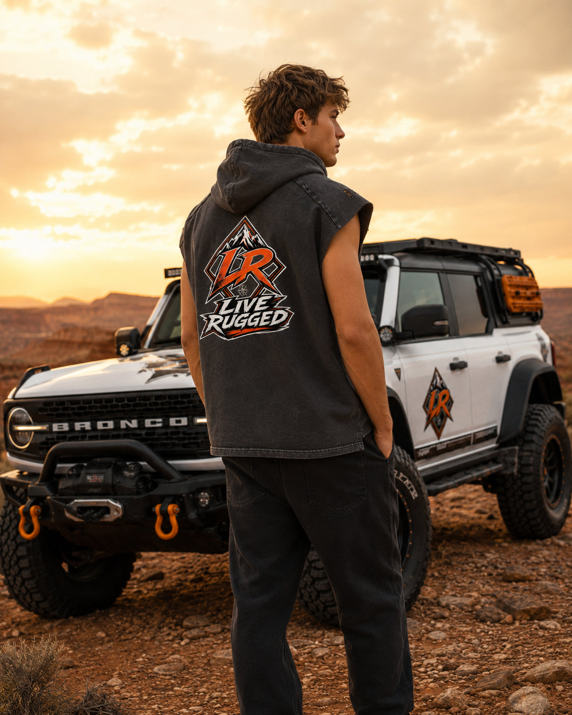 OUTRIDER HOODED TANK