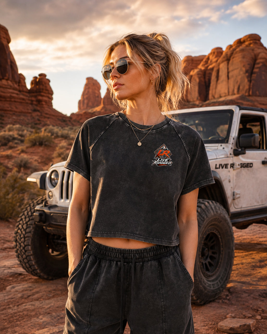 WOMEN'S TRAIL BUILT