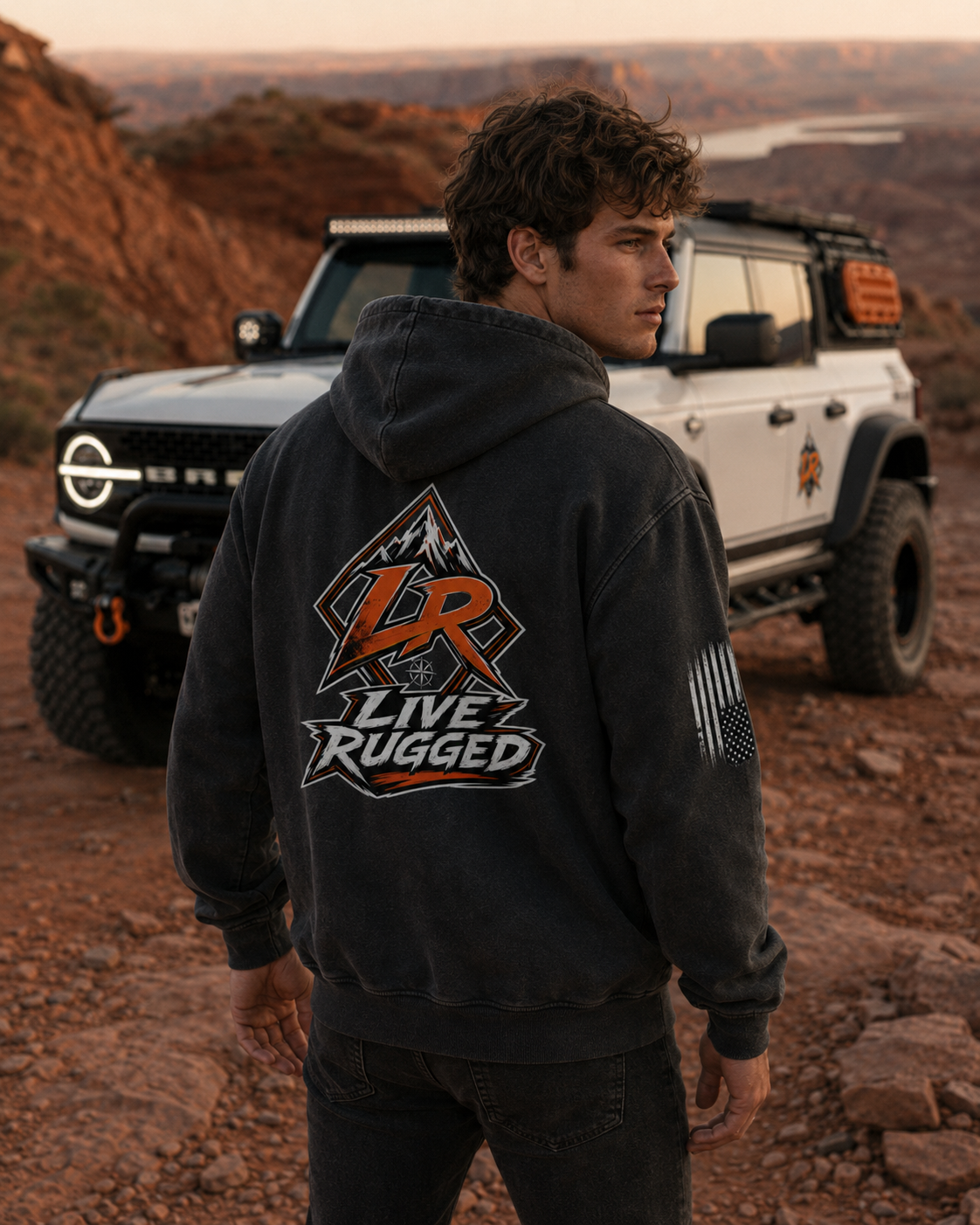TRAIL DUST HOODIE